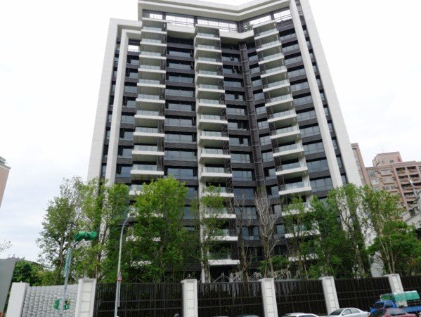 國美建設 『詠山』